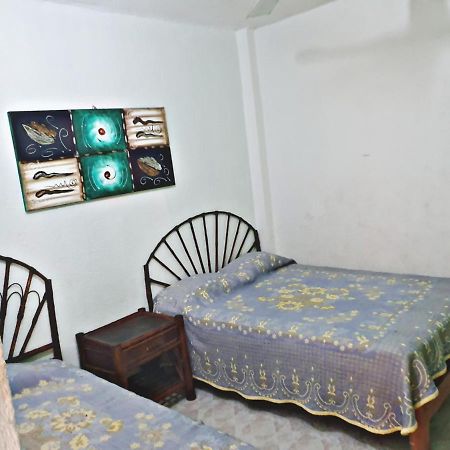 Hotel Amueblados Gaby Zihuatanejo Exterior foto